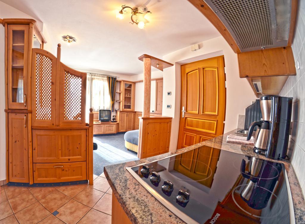 Hammele Appartements Schenna Exterior photo