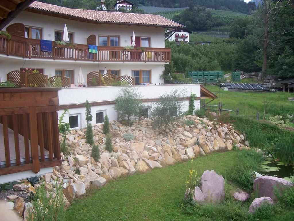 Hammele Appartements Schenna Exterior photo
